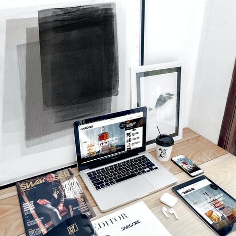 How Do Digital Magazine Make Money?